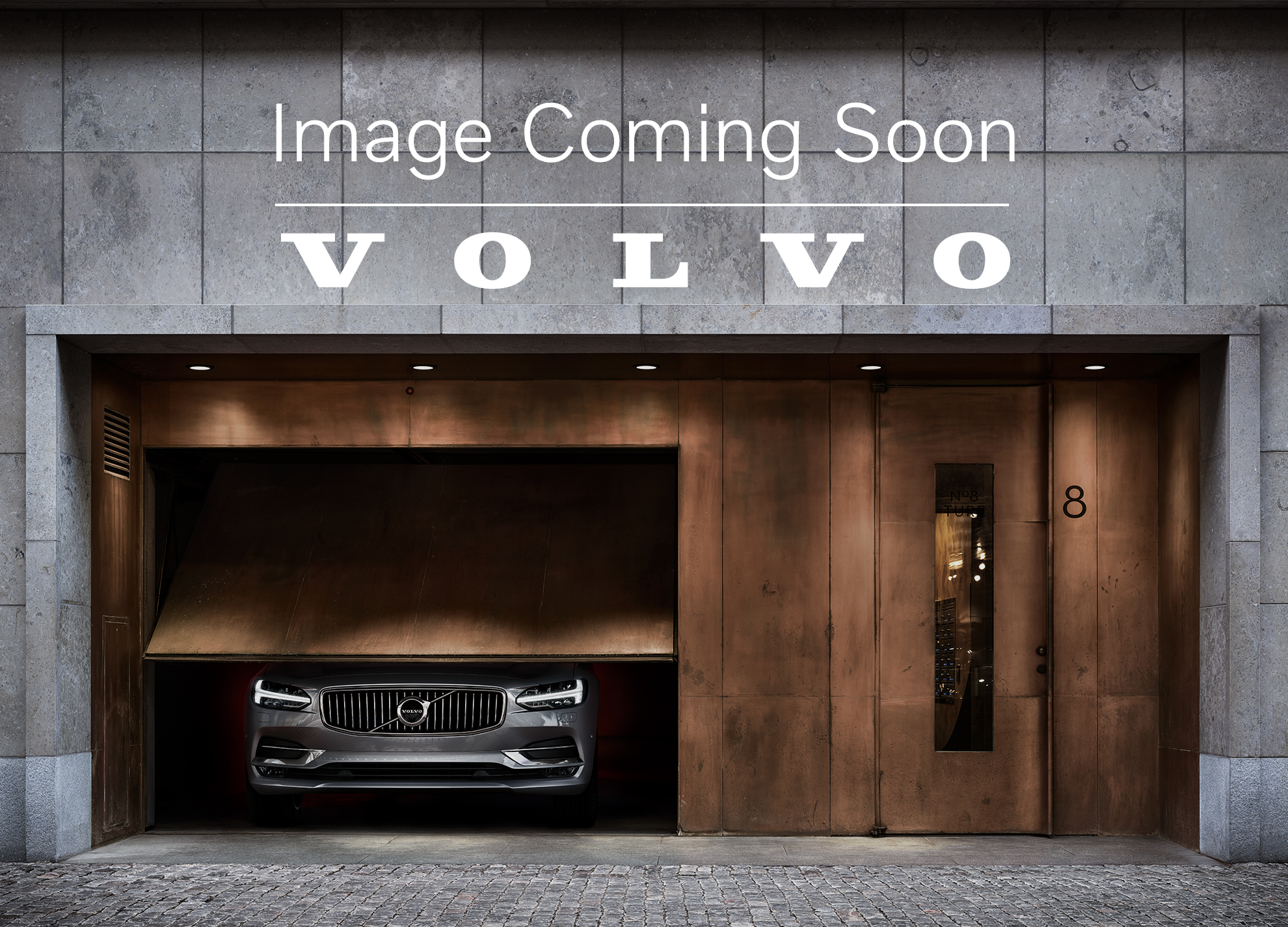 Volvo  B4 AWD Mild-Hybrid R-Design Automatik AHK