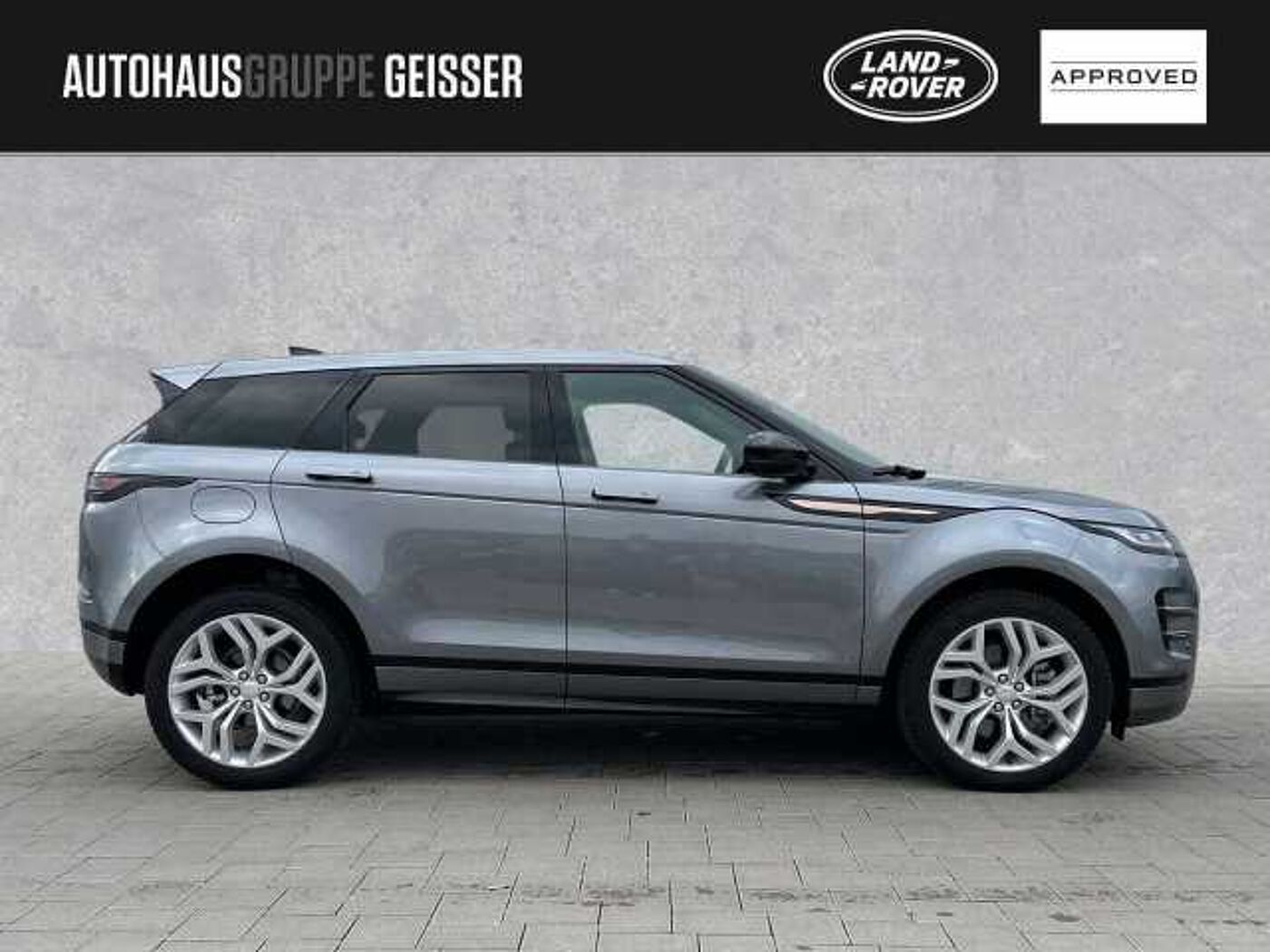 Land Rover  D165 AWD R-Dynamic SE ACC